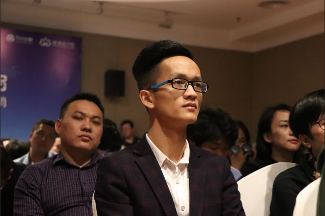 互联网+时代下，传统代帐企业转型升级路在何方