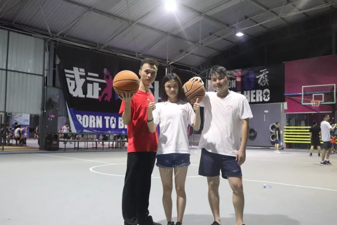 挑战地心引力，引爆篮球魅力