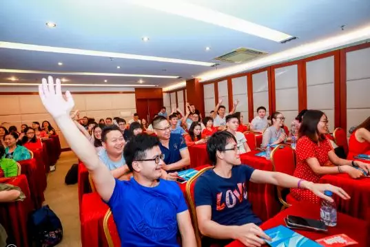 第一届第四次会员代表大会暨2019秋季线下交流会圆满结束