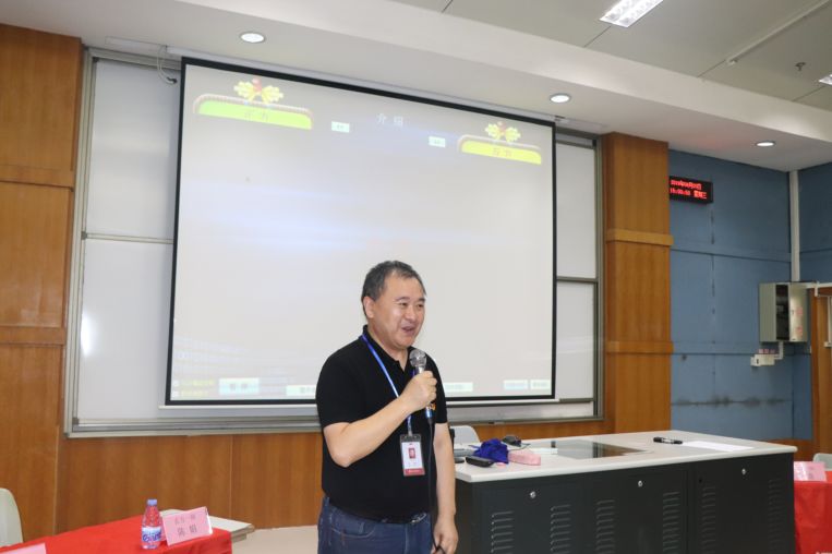 唇枪舌剑，百辩为王