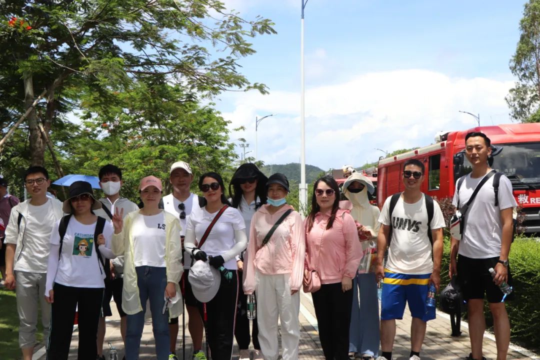 协会团建 | 深圳市财税服务行业协会阳光之行户外活动