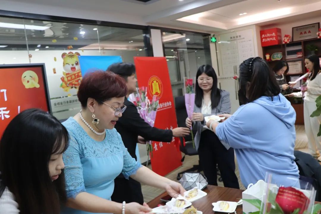 协会活动 | 幸福女神节，欢乐茶话会