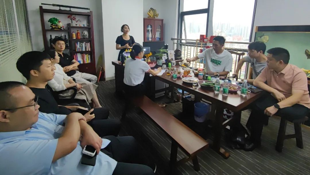 协会活动 | 龙华联络处6月活动——挖掘会员需求，做好深度服务