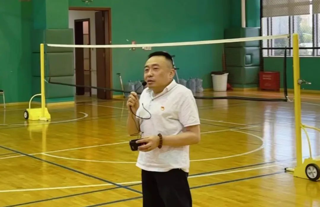 党建活动 | 庆“七一”支部联建羽毛球友谊赛