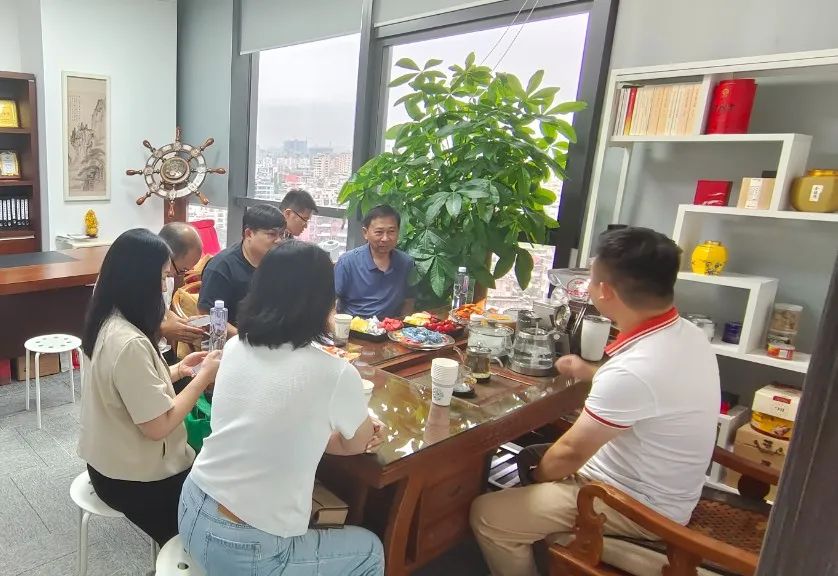 协会活动 | 龙华联络处8月活动——挖掘会员需求，做好深度服务