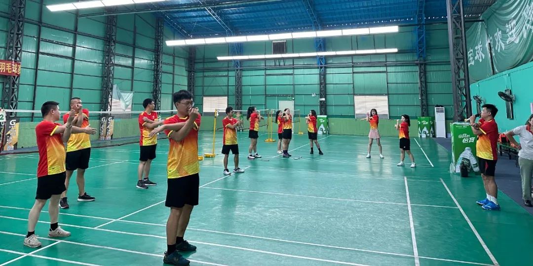 协会动态 | 深圳市财税服务行业协会龙华联络处羽毛球友谊赛成功举办