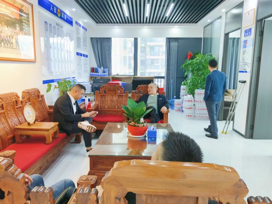 协会动态 | 深圳市财税服务行业协会到深圳市龙岗区财税服务行业协会参观交流