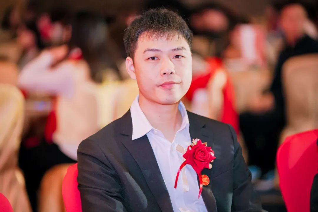 【凝心聚力 · 共襄未来】深圳市财税服务行业协会第二届第四次会员代表大会暨2024年年会盛典圆满结束！