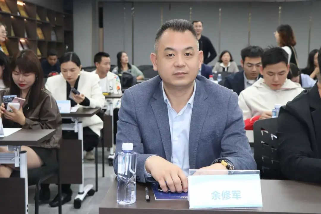 协会活动 | 深圳市财税服务行业协会成功举办“走进博纳德数字化之旅”游学活动