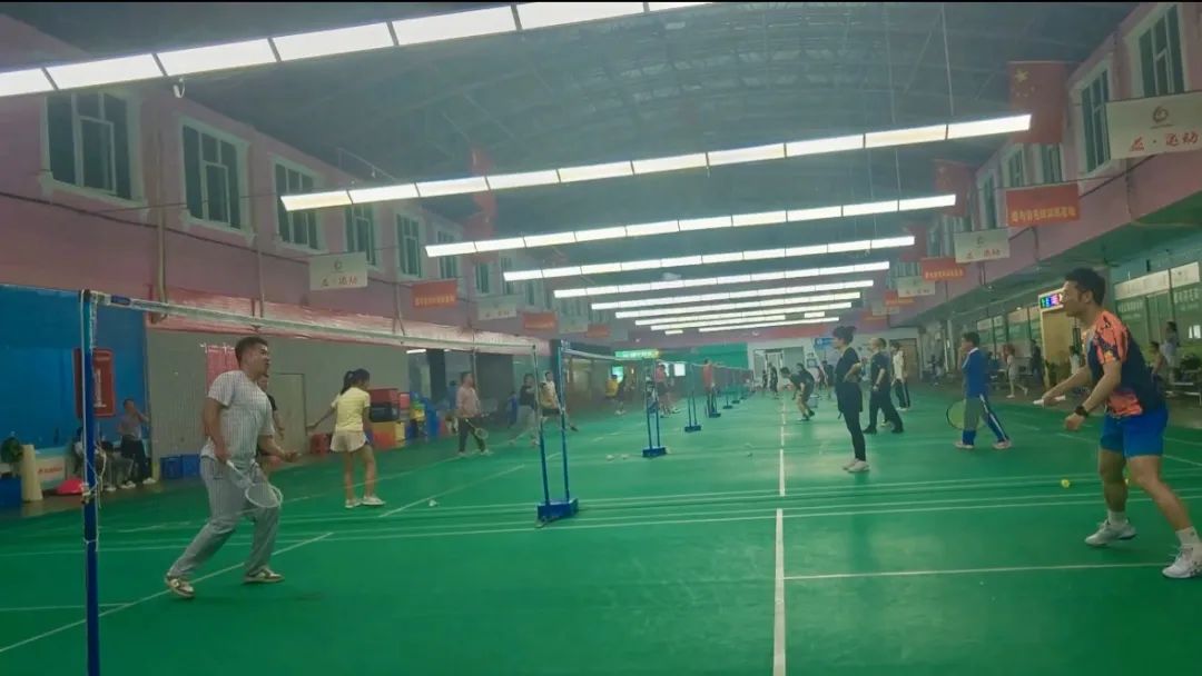 协会活动 | 【羽动春光·悦启新章】深圳市财税服务行业协会龙岗联络会羽毛球俱乐部春日联谊圆满结束！