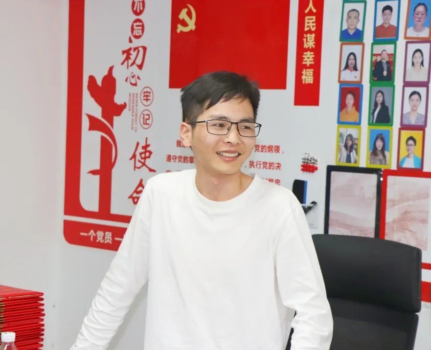 协会动态 | 深圳市财税服务行业协会龙岗联络会举行授牌仪式