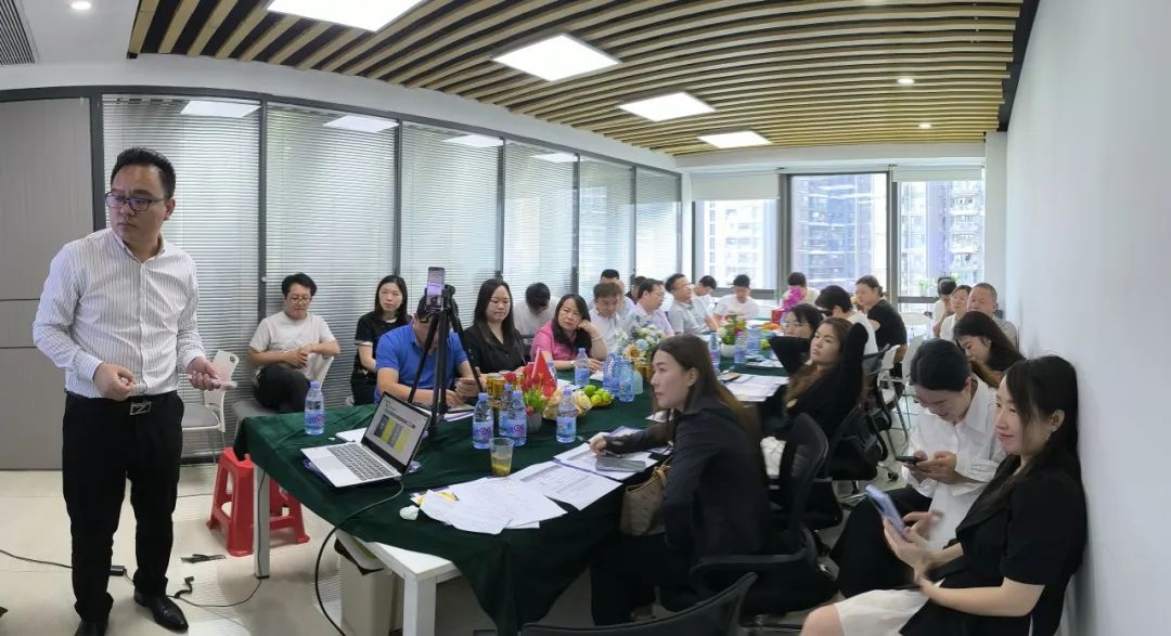 协会活动 | 龙华联络会——赋能培训财税专场，助力会员企业发展