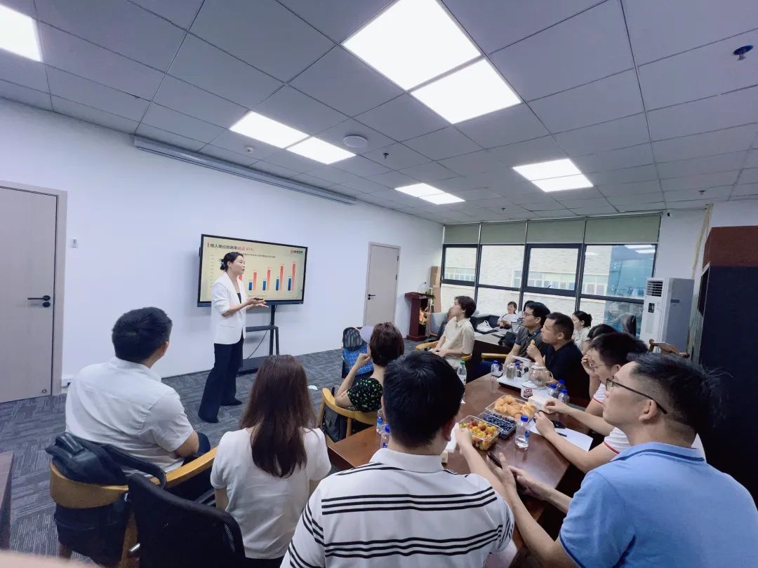 协会活动｜龙华联络会走访赋能——资源整合共享 凝聚行业力量