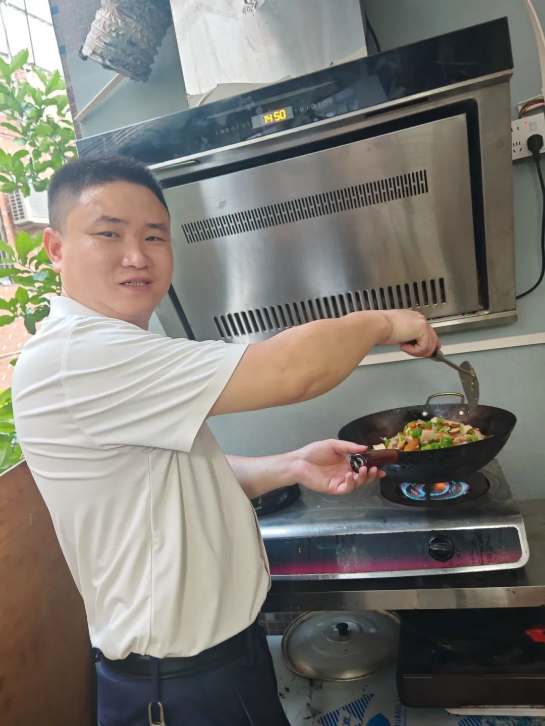 协会动态 | “财税人的盛夏轰趴”：龙岗联络会美食拓展齐上阵，共谱清凉资源协奏曲