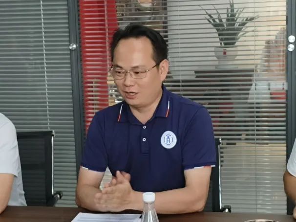 协会动态 | 深圳市财税服务行业协会到深圳市龙岗区财税服务行业协会参观交流