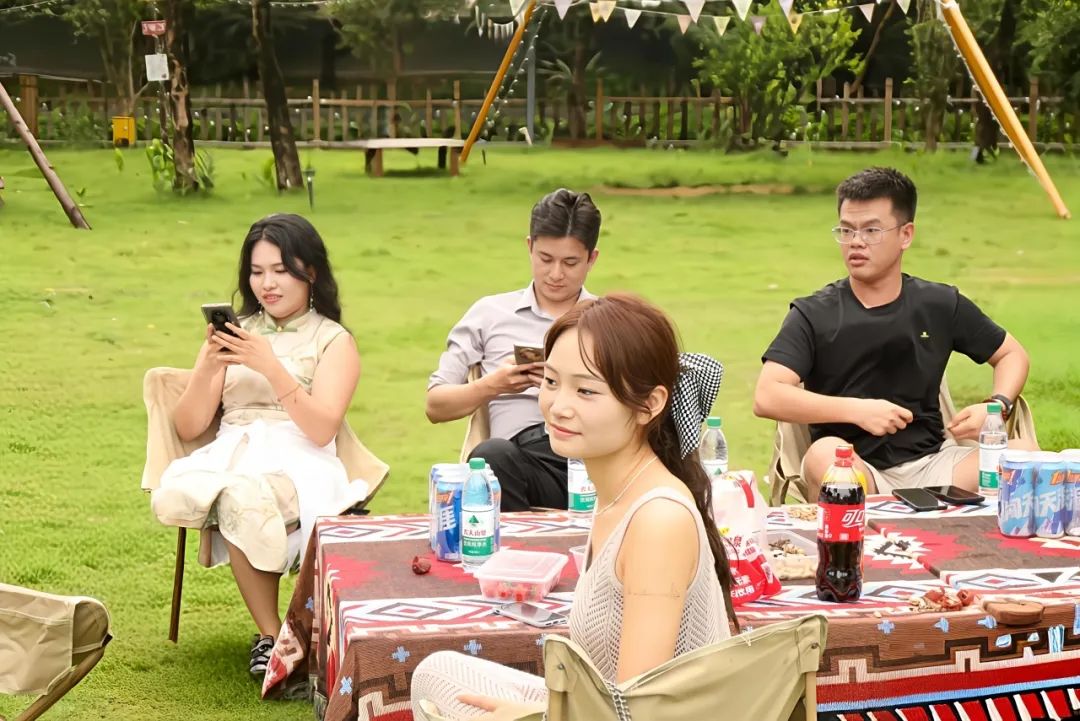 协会活动 | 盛夏狂欢，情谊升温！深圳市财税服务行业协会龙华联络会夏日烧烤派对圆满落幕！