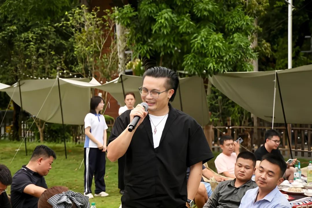 协会活动 | 盛夏狂欢，情谊升温！深圳市财税服务行业协会龙华联络会夏日烧烤派对圆满落幕！