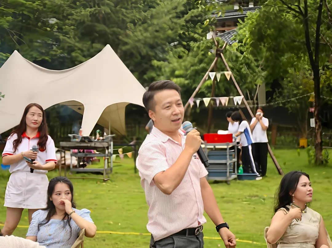 协会活动 | 盛夏狂欢，情谊升温！深圳市财税服务行业协会龙华联络会夏日烧烤派对圆满落幕！