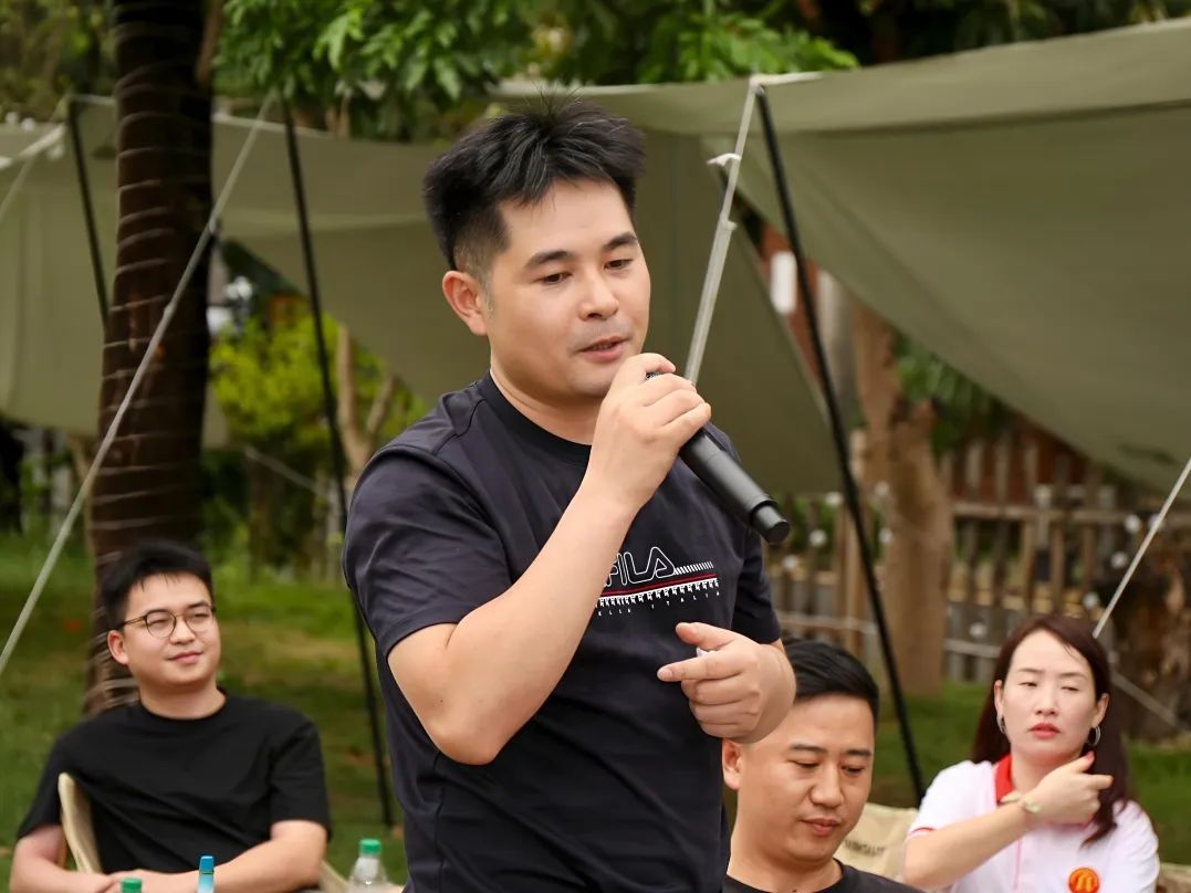 协会活动 | 盛夏狂欢，情谊升温！深圳市财税服务行业协会龙华联络会夏日烧烤派对圆满落幕！