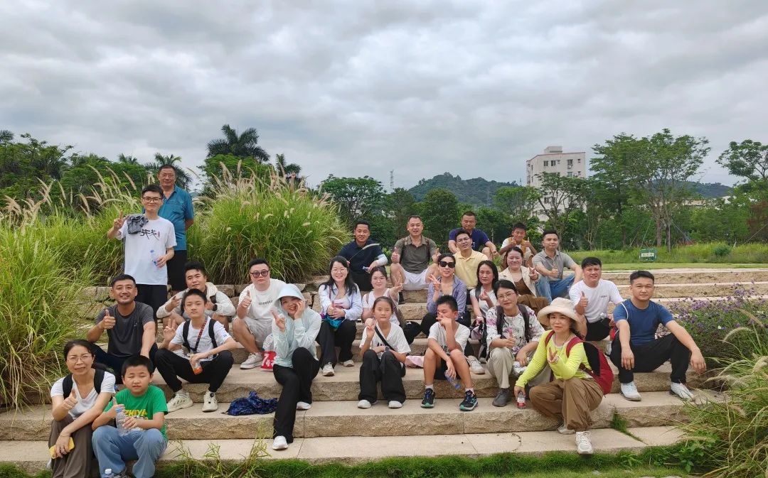 协会活动 | 湖光叠翠绘心迹，步履同行聚真情——记协会西丽湖绿道徒步之旅
