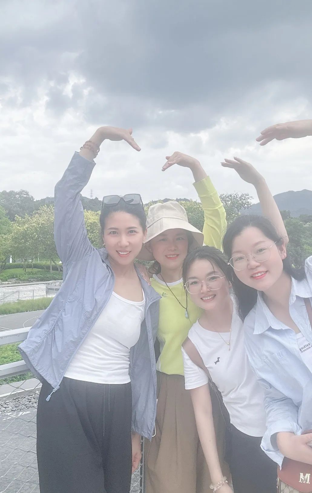 协会活动 | 湖光叠翠绘心迹，步履同行聚真情——记协会西丽湖绿道徒步之旅