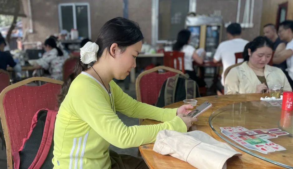 协会活动 | 湖光叠翠绘心迹，步履同行聚真情——记协会西丽湖绿道徒步之旅