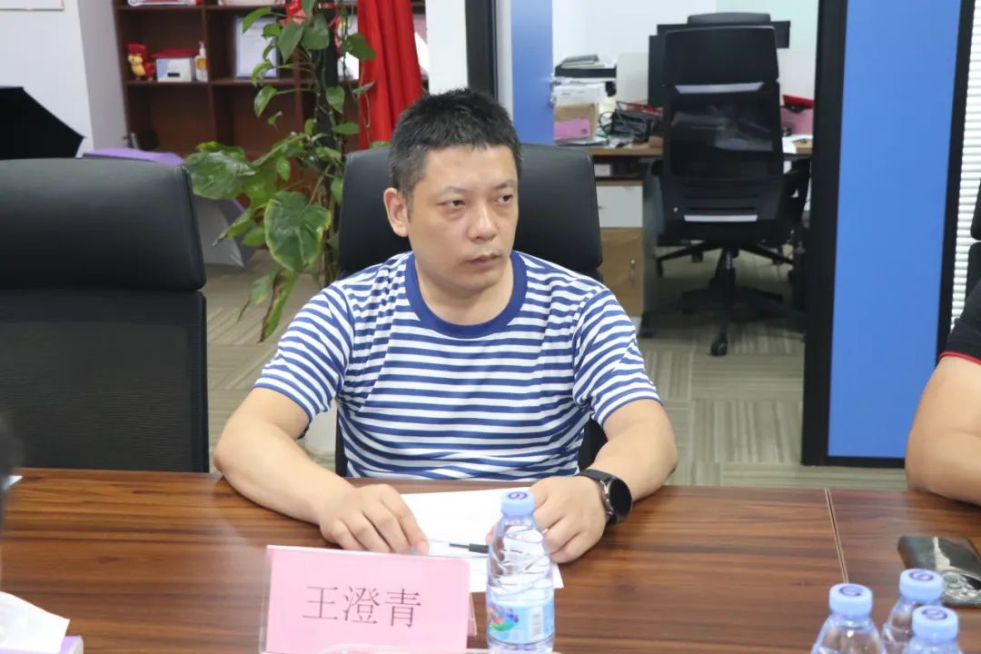 协会动态|协会举办“退役军人共庆八一”建军节座谈会