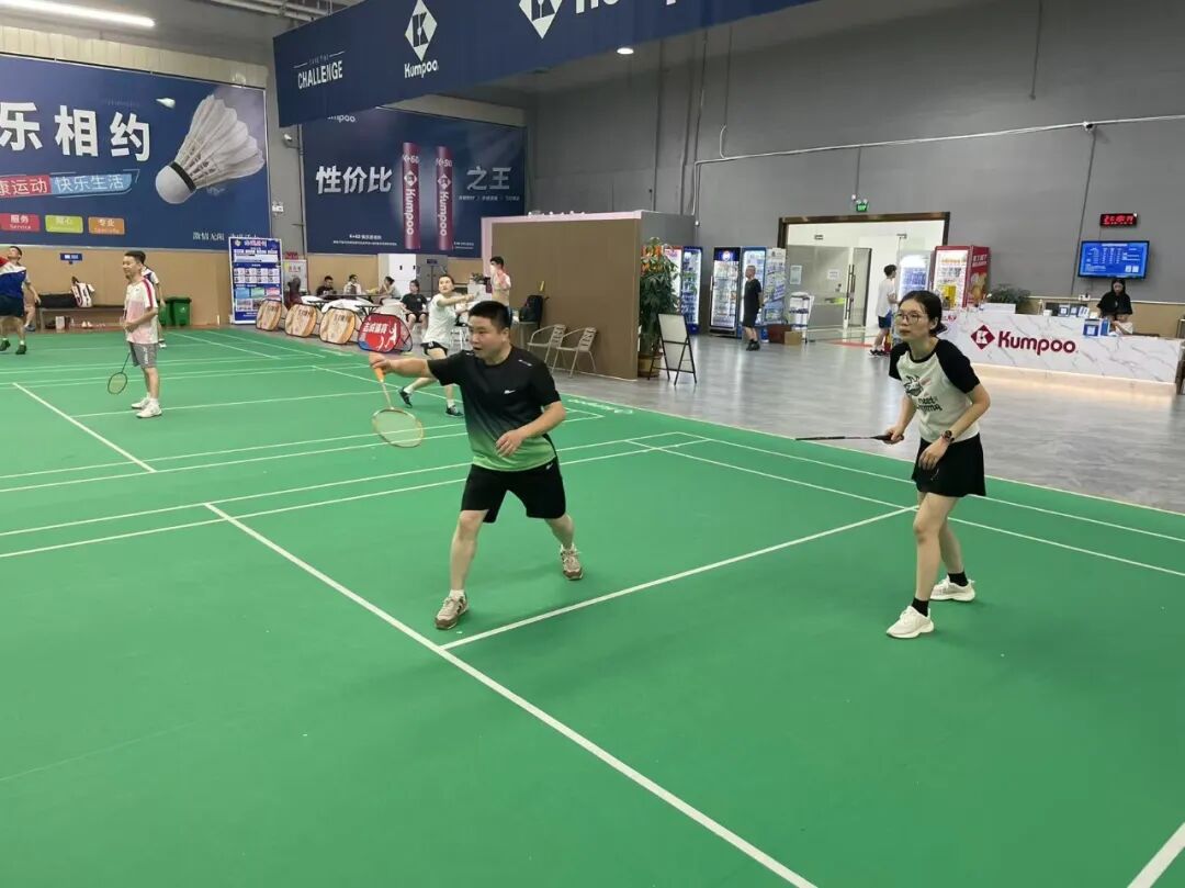 协会活动 | 羽你相约，挥洒激情！深圳市财税服务行业协会“科创达杯”羽毛球预热赛—龙岗站热情开赛！