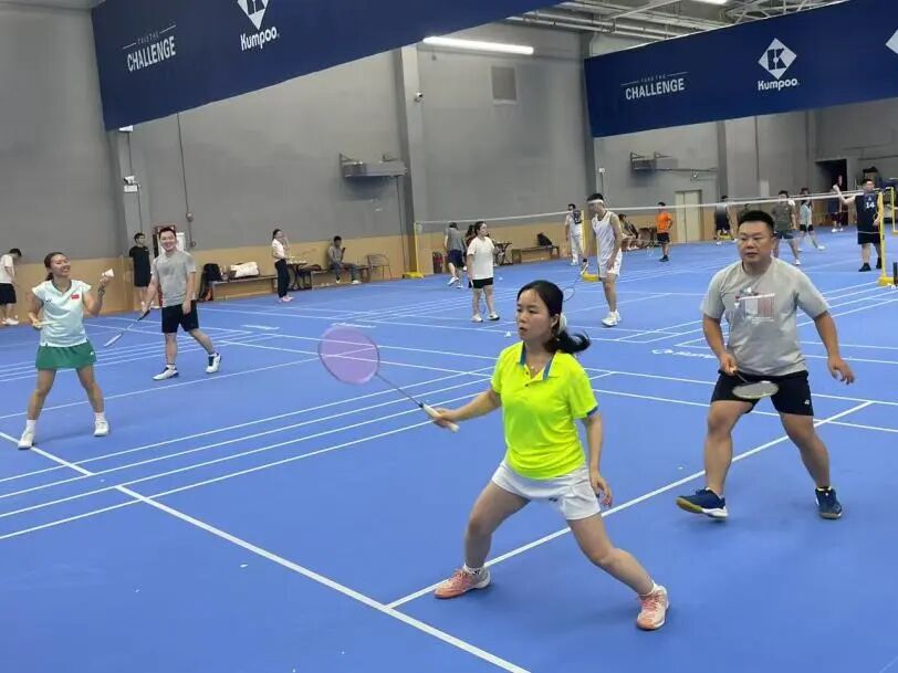 协会活动 | 羽你相约，挥洒激情！深圳市财税服务行业协会“科创达杯”羽毛球预热赛—龙岗站热情开赛！
