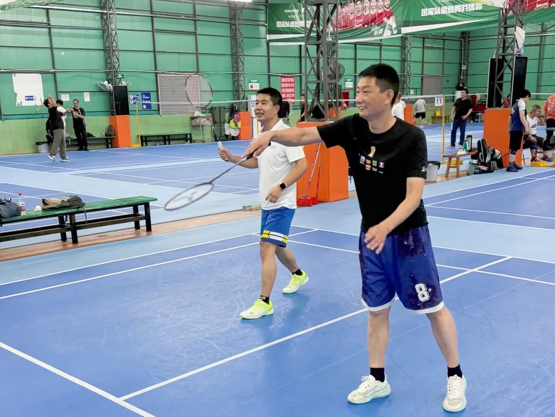 协会动态|羽动龙华，情聚财税，龙华联络会羽毛球活动