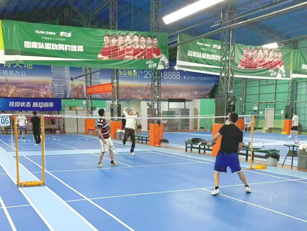 协会动态|羽动龙华，情聚财税，龙华联络会羽毛球活动