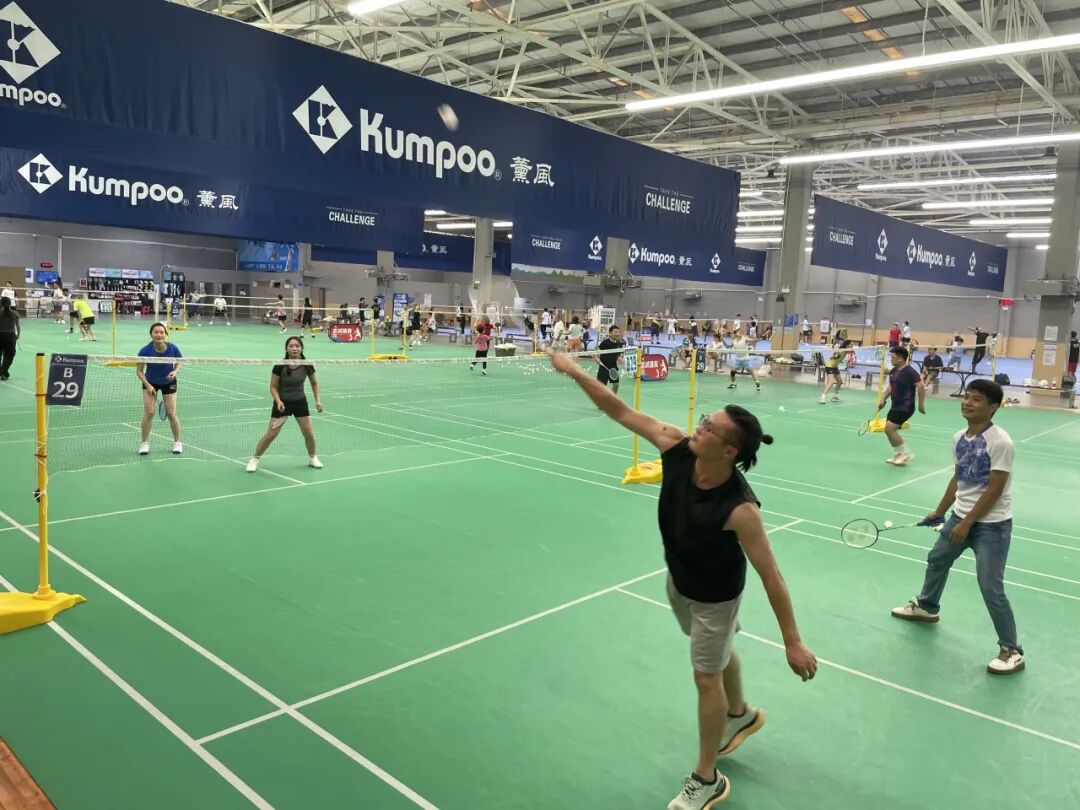 协会活动｜以球会友，聚力鹏龙——鹏龙分会羽毛球、掼蛋交流活动