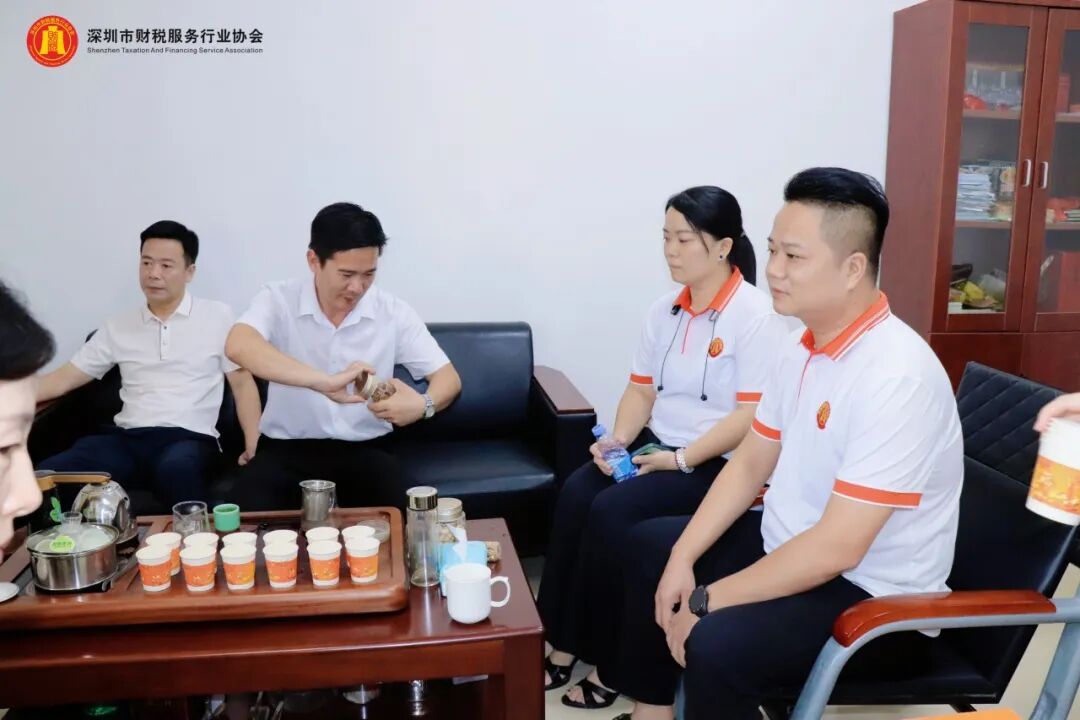 协会动态丨深圳市财税服务行业协会爱心图书捐赠活动